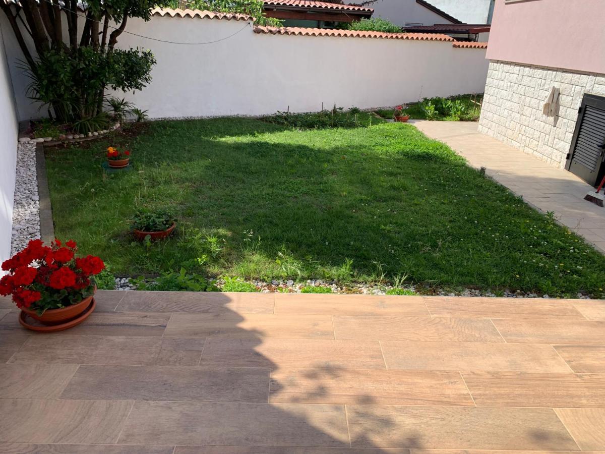 Puntizela-Patty Apartman Póla Kültér fotó
