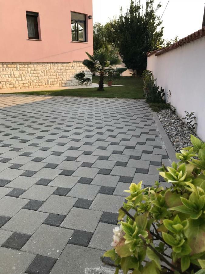 Puntizela-Patty Apartman Póla Kültér fotó